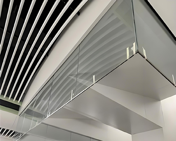 泽库玻璃泽库挡烟垂壁 泽库玻璃泽库挡烟垂壁