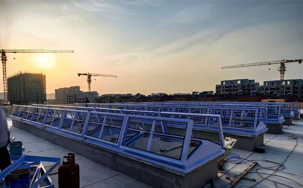 消防泽库排烟窗工作原理