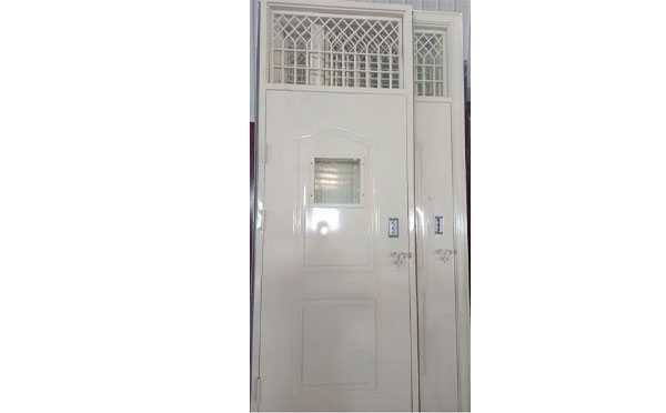 泽库学校教室门