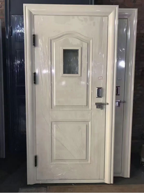 泽库学校教室门 泽库学校教室门