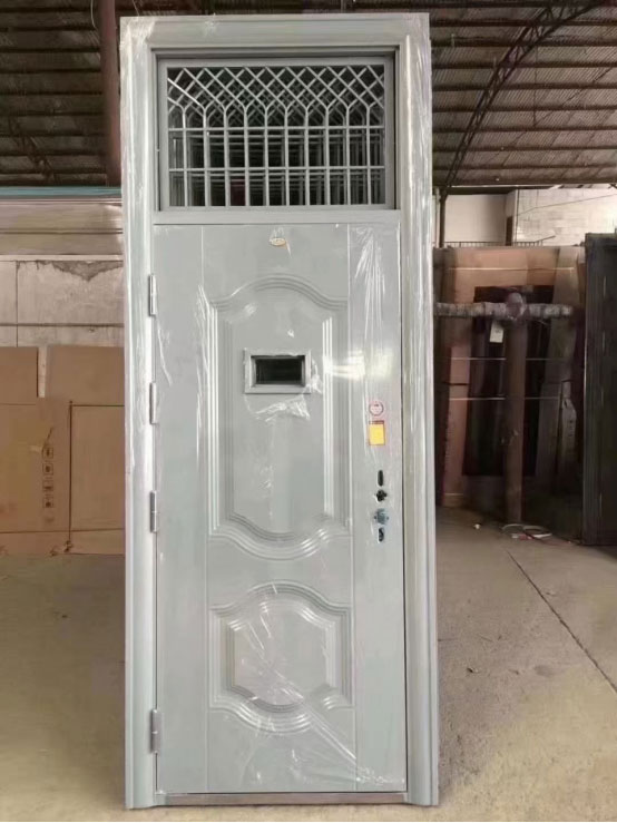 泽库学校教室门 泽库学校教室门