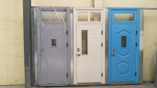 泽库学校教室门 泽库学校教室门