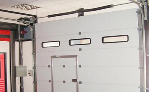 泽库工业提升门的安装方法